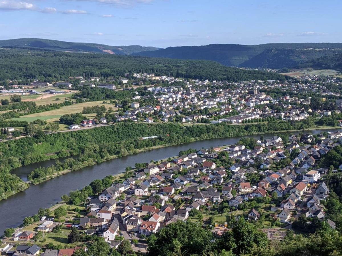 Gemuetliche 90 Qm Wohnung In Saarburg, Zentral Gelegen, Garten Mit Aussicht, Separater Eingang Ngoại thất bức ảnh