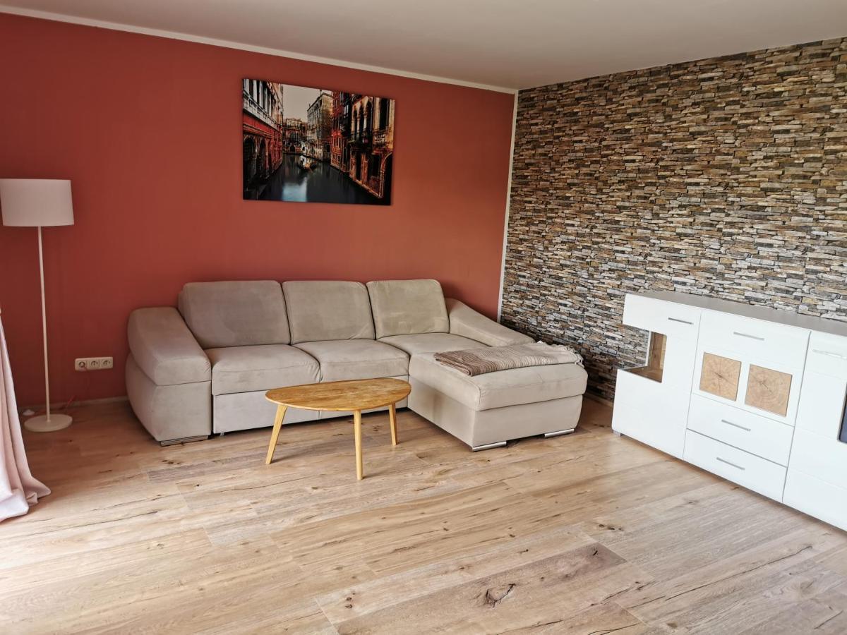 Gemuetliche 90 Qm Wohnung In Saarburg, Zentral Gelegen, Garten Mit Aussicht, Separater Eingang Ngoại thất bức ảnh